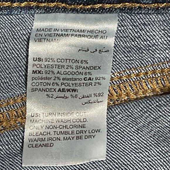 Chico's So Slimming Girlfriend Crop Jeans Dark Wash Size 10 - Picture 8 of 9